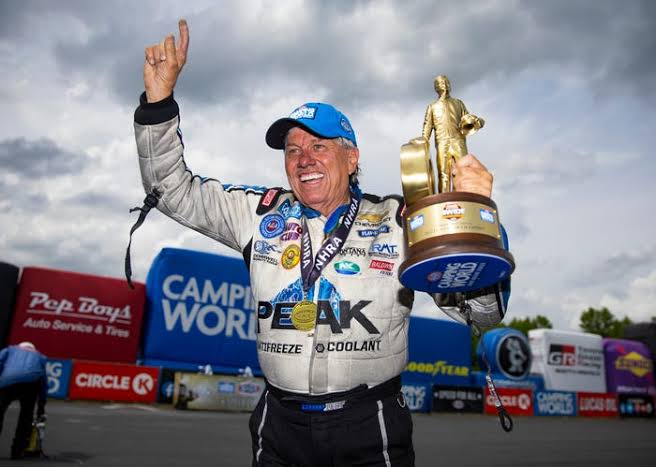 NHRA BRAKING NEWS: finally John Force decide to make a Potential Announces for his retirement, to the team just now