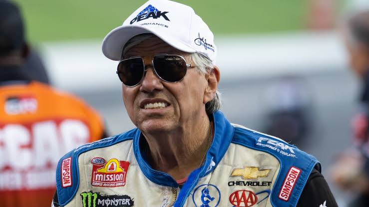 NHRA BREAKING NEWS: John Force Announces Retirement After Receiving a shocking letter from the Official few minutes ago….. read more in comment