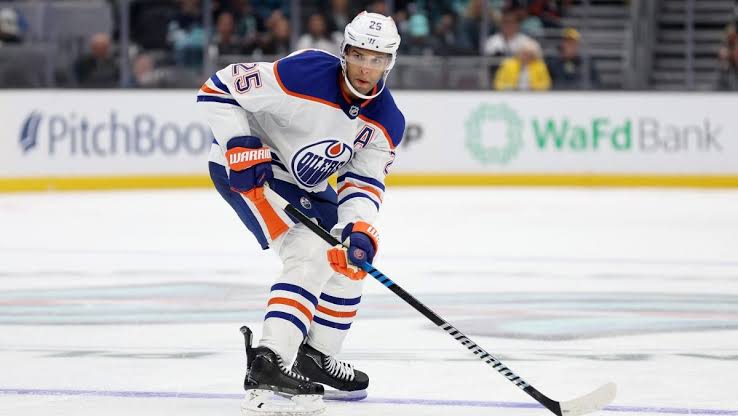 DEAL DONE: Oilers former player seal deal with Toronto Maple Leaf just a few minutes ago…. 