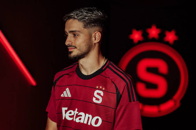 Nu mă simt confortabil cu Rapid, Albion Rrahmani a anunțat oficial plecarea de la FC Rapid București și semnarea cu Dinamo pentru trei…