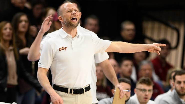 Sad News As Louisville Cardinals Basketball Head Coach Pat Kelsey has officially announces his resignation from the..