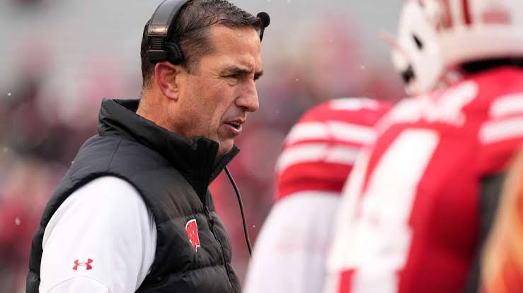 BREAKING News: The Wisconsin Badgers have parted ways with a quarterback commit….