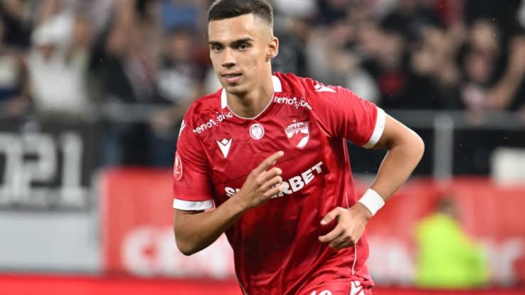 Roșca ne cheamă la stadion. Haideți să umplem din nou Arcul de Triumf.   DINAMO vs Oțelul, marți, ora 20:30