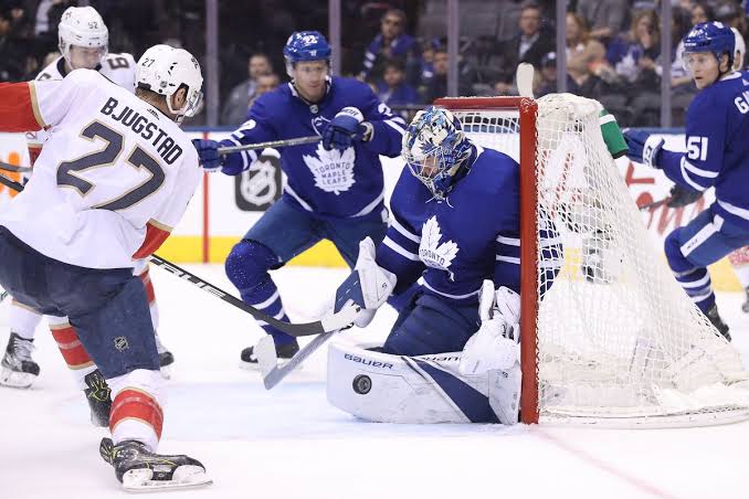 Just in: The Toronto Maple Leafs make another bad defensive signing, it’s the worst ever …………