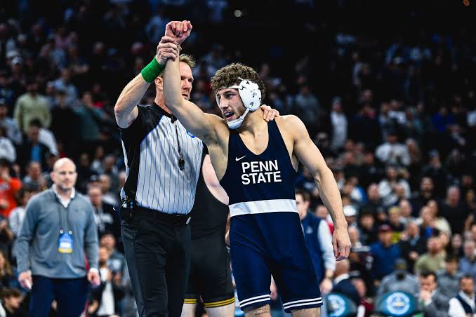 Mitchell Mesenbrink of Penn State Wrestling Clinches Prestigious Hodge Trophy, Cementing His Legacy as College Wrestling’s Elite” ………