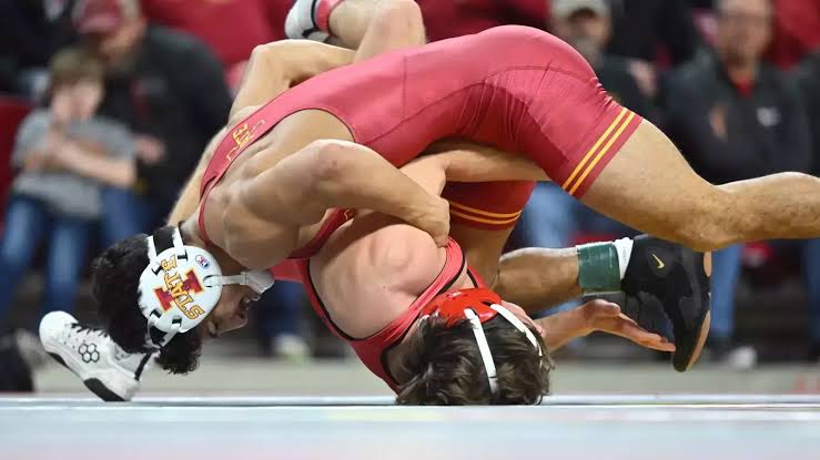 Penn State wrestling land commitment from No.1 top wrestler CJ Carter in Iowa State wrestling……..