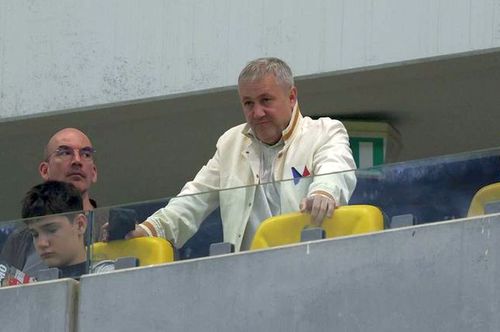 Reacție neașteptată din interior după ce Universitatea Craiova s-a îndepărtat de titlu: „I-am spus lui Rotaru, chiar dacă nu i-a convenit”…..