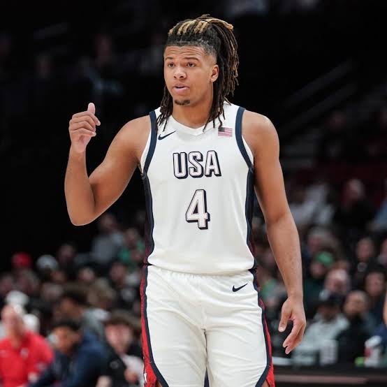 BEST NEWS EVER: Legendary Michigan Wolverines icon Cazzie Russell made an emotional return to Ann Arbor this week….