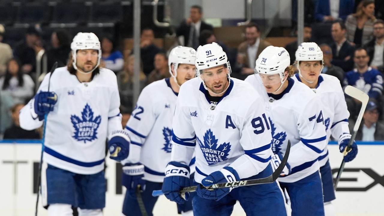 BREAKING NEWS: Toronto Maple Leaf’s Legend Frank Mahovlich Returns as Co-Owner  In a Monumental Announcement, Leaf’s Ownership Officially Declares Legendary 2017 Hall of Fame Return to the…..