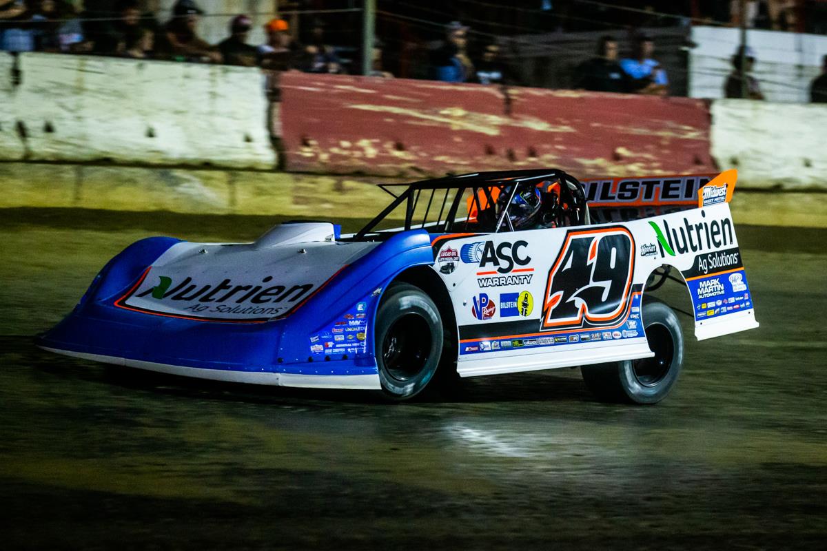 Breaking News: Jonathan Davenport, Known as “Superman” in Dirt Late Model Racing, Claims Historic Victory by Winning an Astonishing $124 Million at the Prestigious Eldora Million Event, Setting a New Record for the Largest Payout in Dirt Racing History and Further Cementing His Legendary Status in the…..