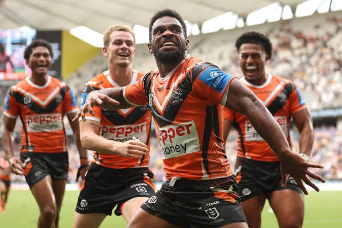 Turuva and Luai Fire Up for Emotional Panthers Reunion as Mind Games Take Centre Stage…