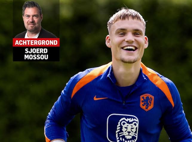 SEALED ; Bart Verbruggen Tekent Bij Ajax als Eerste Keeper – John Heitinga Strikt Oranje-Doelman.. Lees meer