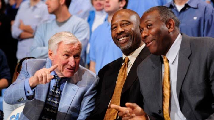 Datele annonce! Emotional! Netflix has released the plot of a documentary special about Dean Smith, the head coach of the Tar Heels basketball team in North Carolina. The film will commemorate Smith’s remarkable life and career….