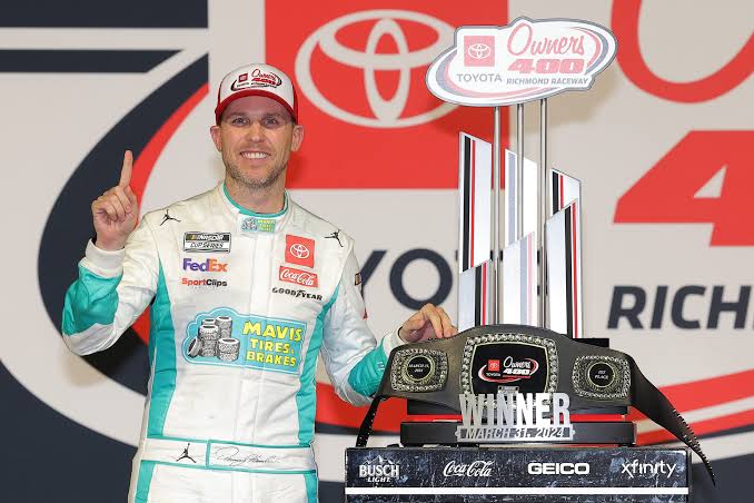 NASCAR Driver Reveals He Idolized Denny Hamlin Ahead of Veteran’s 700th Start…