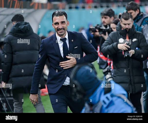 Știre de ultimă oră!!!: Elias Charalambous, legendarul antrenor al FCSB, s-a întors în echipă, dar nu ca antrenor – a devenit coproprietar în 2025… Citește mai mult…