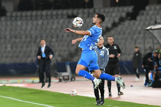 Andrei Ivan și-a reziliat contractul cu Universitatea Craiova: „Am ajuns la o înțelegere”. Citește mai mult….