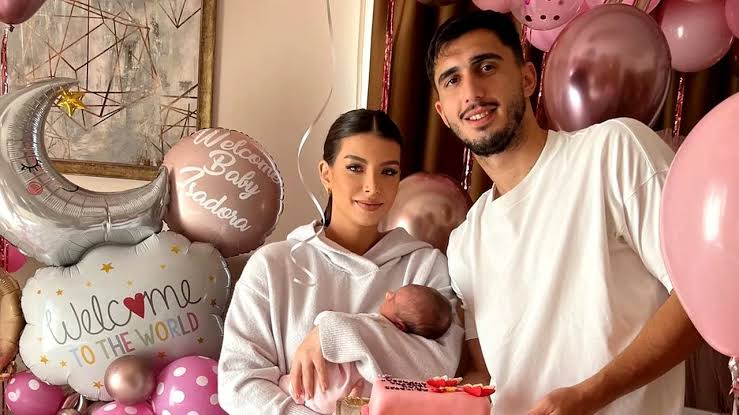 Știre de ultimă oră: După un test ADN, Andrei Ivan a confirmat că nu este tatăl copilului și a anunțat că divorțează de soția sa în urma…