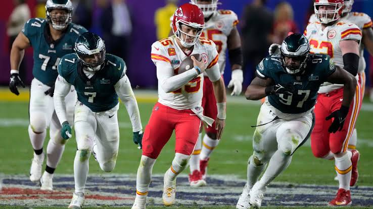 Super Bowl LIX Thriller: Chiefs Edge Eagles 34-31 in Record-Breaking Showdown as Mahomes Claims Third MVP