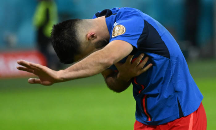 Lacrimi Dincolo de Teren: Soția lui Mihai Popescu a Cedat După Înfrângerea Dureroasă a FCSB……..