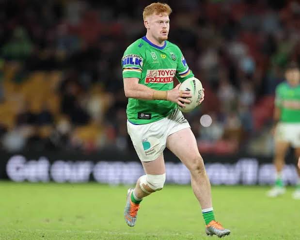 Canberra Raiders forward Corey Horsburgh,has announced a significant philanthropic commitment to his alma mater, pledging $3 million to the……see more…