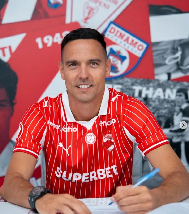 surpriză la Dinamo Fundașul comparat de Ogăraru cu Matthijs de Ligt a semnat cu „câinii”….