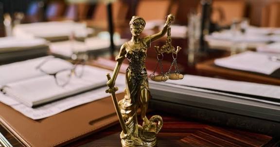 Tragedie Națională: Pandemonium în România din cauza deciziei CCR privind alegerile parlamentare…….