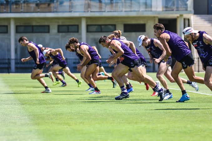 In a major boost for fans, a top star of the Fremantle Dockers has confirmed he wants to return to the club, declaring his “unfinished business” in…..